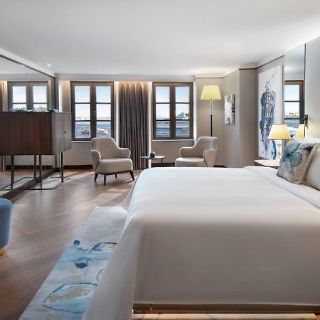 Отель Jw Marriott Istanbul Bosphorus Экстерьер фото